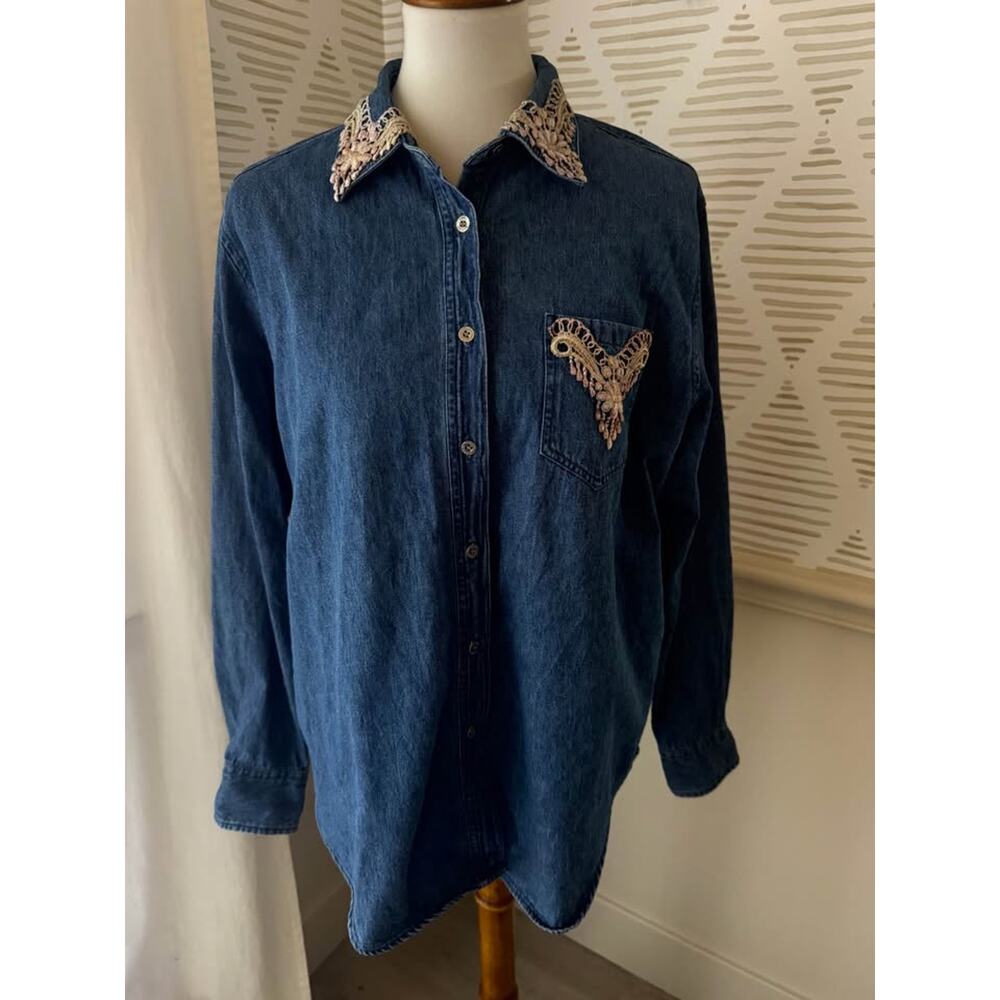 Vintage 90s Paul Harris Design Medium Dark Denim Button Up Shirt Lace Details